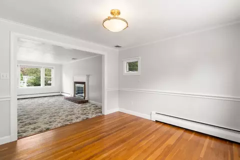 95 Marked Tree Rd, Needham, MA 02492 photo 6