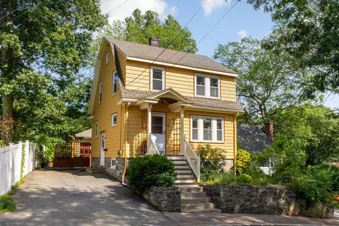 12 Seery St, Malden, MA 02148
