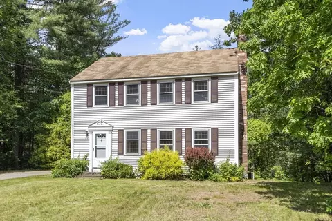 17 Virgo Ln, Townsend, MA 01469