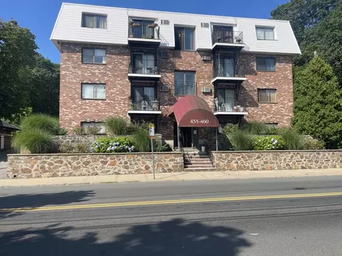 458-460 Eastern Ave #12, Lynn, MA 01902