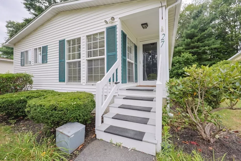  27 Fir, Rockland, MA 02370 photo 2