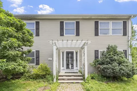 67 Weybossett St, Methuen, MA 01844