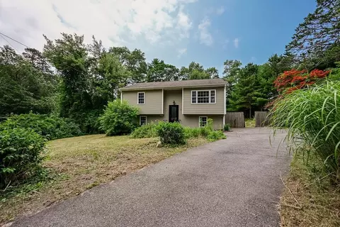 3 Boysenberry Rd, Wareham, MA 02538 photo 2