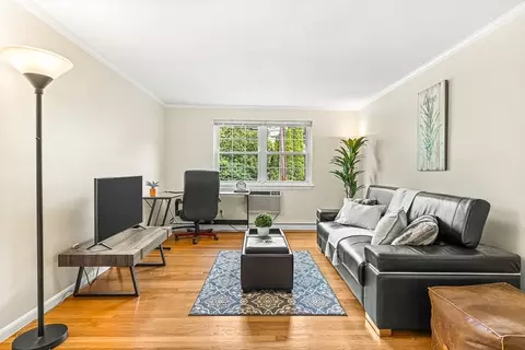 10 Colonial Village Dr #6, Arlington, MA 02474