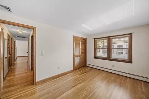 Bedroom - 152 Bridge St, Beverly, MA 01915 photo 3 of 5