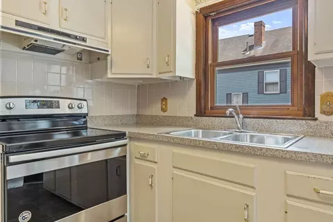 Kitchen - 152 Bridge St, Beverly, MA 01915 photo 2 of 3