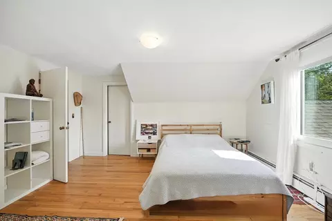 33 West St, Easthampton, MA 01027 photo 23