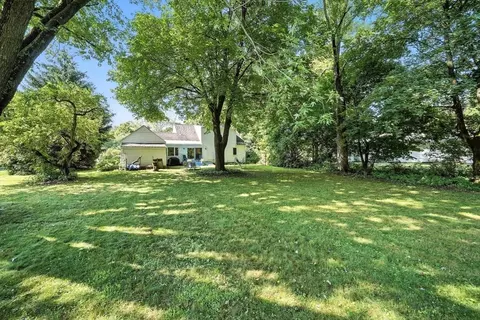 33 West St, Easthampton, MA 01027 photo 33