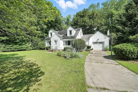 33 West St, Easthampton, MA 01027 photo 41