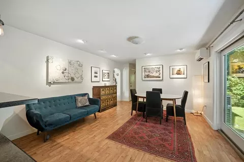 33 West St, Easthampton, MA 01027 photo 12