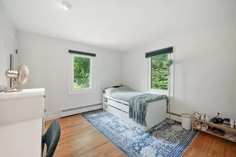 33 West St, Easthampton, MA 01027 photo 18