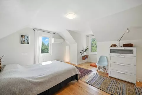 33 West St, Easthampton, MA 01027 photo 22