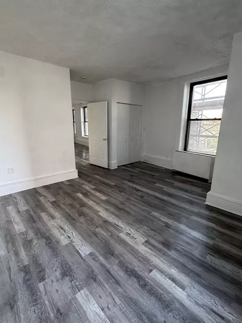 140 Chestnut St #202, Springfield, MA 01103 photo 6