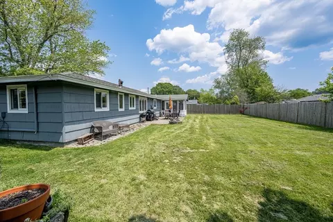 Exterior - 6 Exeter Rd, Beverly, MA 01915 photo 6 of 9