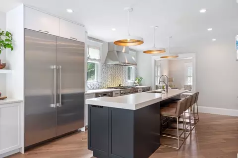 626 Main St, Hingham, MA 02043 photo 3