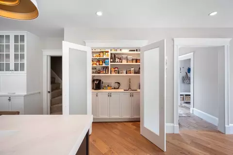 626 Main St, Hingham, MA 02043 photo 8