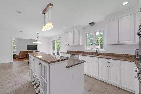 Kitchen - 9 Vincent Rd, Mendon, MA 01756 photo 2 of 2