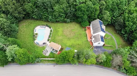 View/Area - 9 Vincent Rd, Mendon, MA 01756 photo 1 of 2