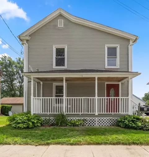 99 Woodmont St, Westfield, MA 01085