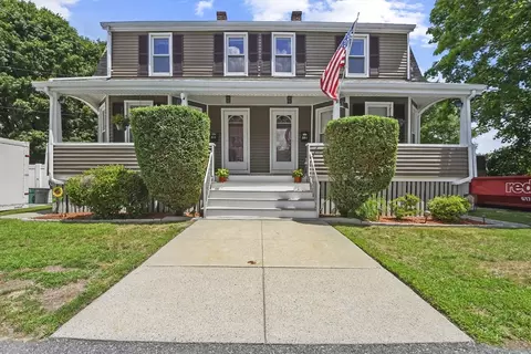 384 386 Hawes St, New Bedford, MA 02745