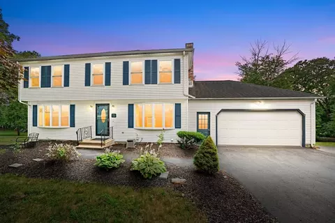 75 Jones Rd, Hopedale, MA 01747