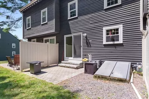Exterior - 11 Apple Rdg #5, Maynard, MA 01754 photo 2 of 9