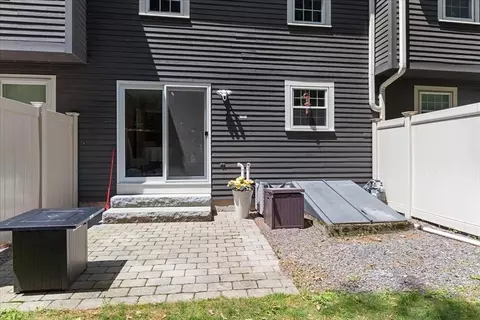 Exterior - 11 Apple Rdg #5, Maynard, MA 01754 photo 3 of 9
