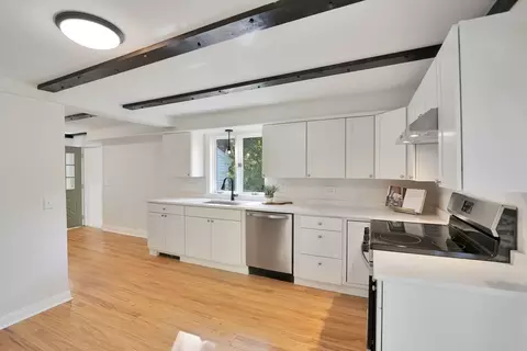 18 Brown St, Wareham, MA 02571 photo 7