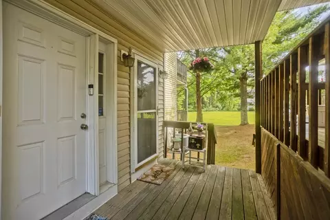 15 Castlegate Dr #A, Springfield, MA 01129 photo 15