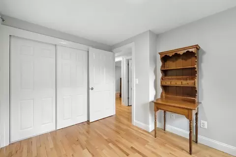 6 Oakridge Cir, Easthampton, MA 01027 photo 22