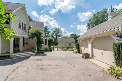Exterior - 31 Walpole St, Dover, MA 02030 photo 7 of 7