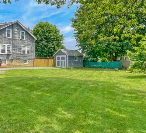 Exterior - 19 Hillside Rd, Dedham, MA 02026 photo 5 of 7