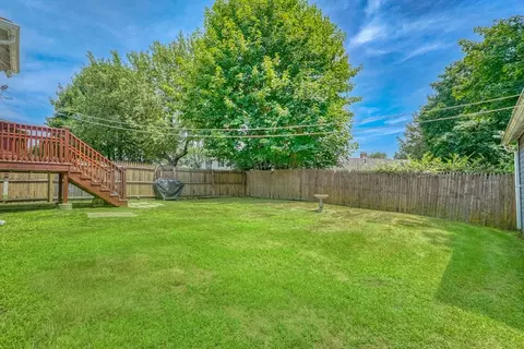 Exterior - 19 Hillside Rd, Dedham, MA 02026 photo 6 of 7