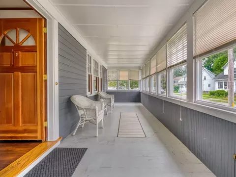 Exterior - 19 Hillside Rd, Dedham, MA 02026 photo 3 of 7