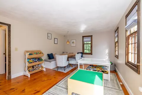 64 Ash St, Townsend, MA 01469 photo 16