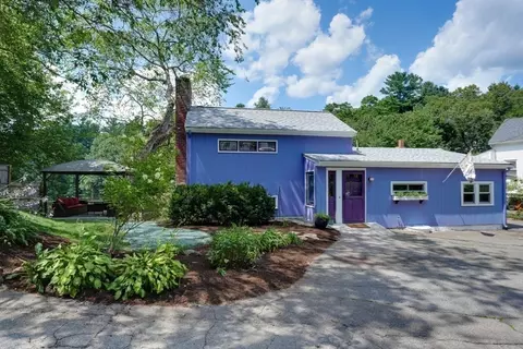 Exterior - 9 Stonecleve Rd, Wellesley, MA 02482 photo 8 of 8