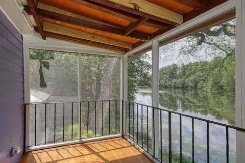 Exterior - 9 Stonecleve Rd, Wellesley, MA 02482 photo 3 of 8