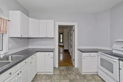 407-409 Sumner Ave, Springfield, MA 01108 photo 5