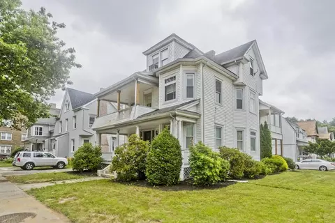 407-409 Sumner Ave, Springfield, MA 01108