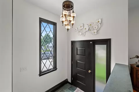 34 Rollinson Rd, Worcester, MA 01606 photo 5