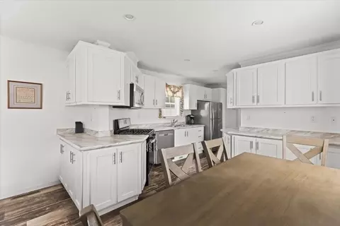 132 Queen Dr, Wareham, MA 02576 photo 11