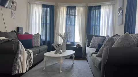 37 Chase Ave, Springfield, MA 01108 photo 9