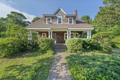 54 Brook Rd, Sharon, MA 02067