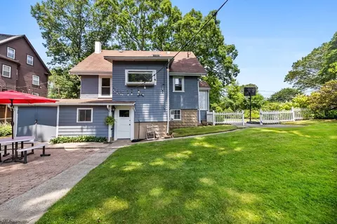 Exterior - 108 Needham St, Dedham, MA 02026 photo 5 of 8