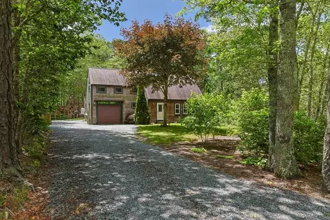 221 Greenland Pond Rd, Brewster, MA 02631