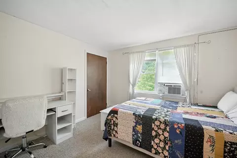331 Parkerview St, Springfield, MA 01129 photo 21