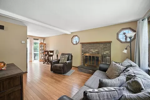 331 Parkerview St, Springfield, MA 01129 photo 12