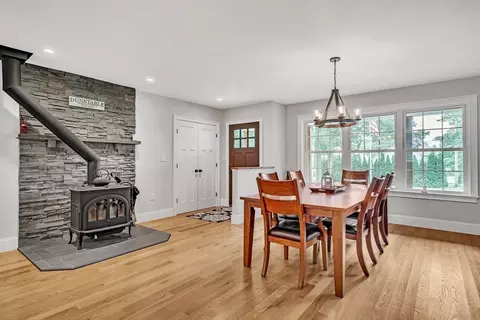 33 Massapoag Way, Dunstable, MA 01827 photo 5