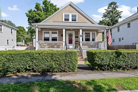 35 Willow Ave, Quincy, MA 02170