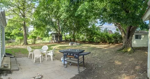 87 Wakefield St, Springfield, MA 01151 photo 36